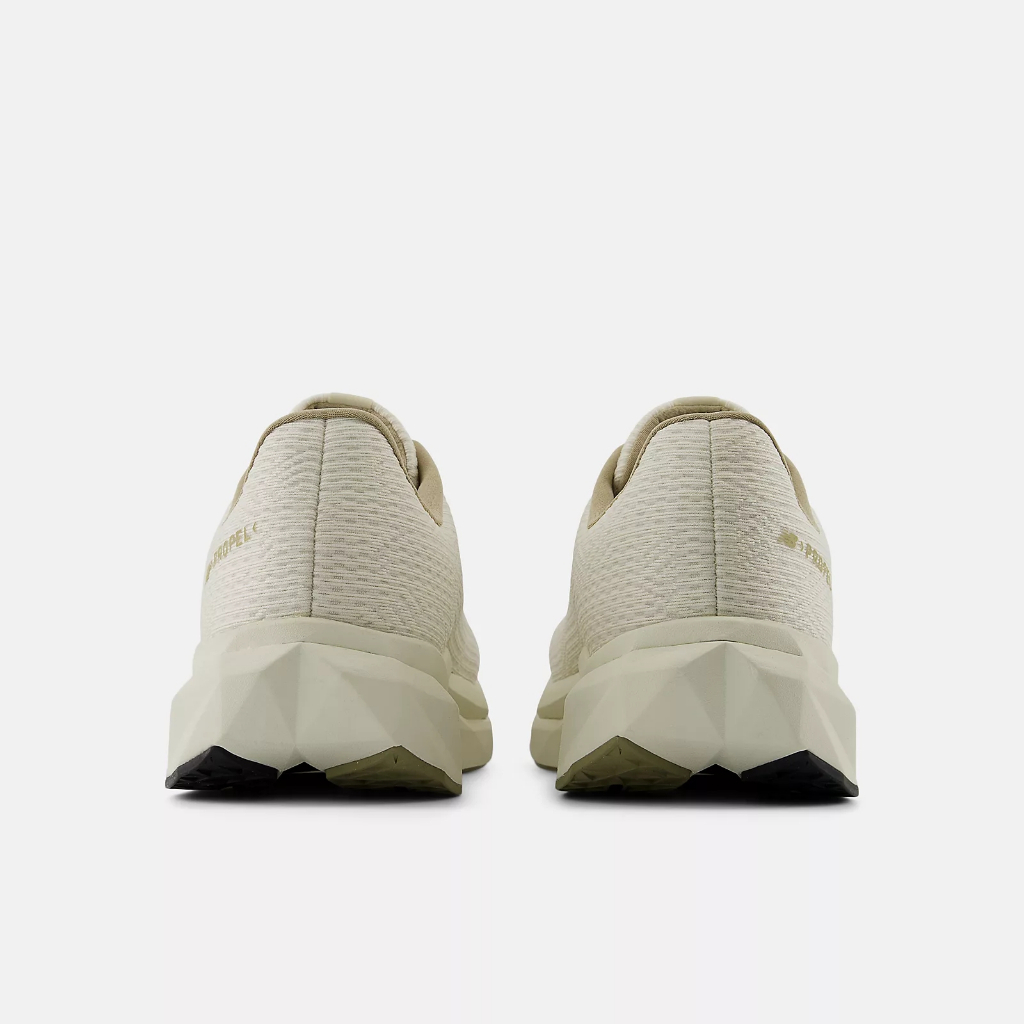 my-11134207-7rasl-m2gir8656pena1