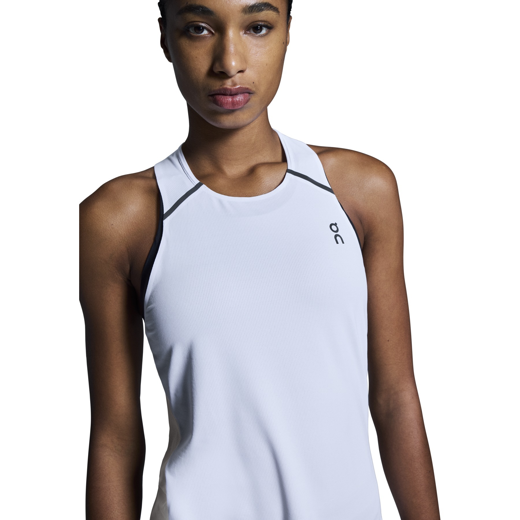 on-performance-tank-running-shirt-women-white-silver-4-1829393