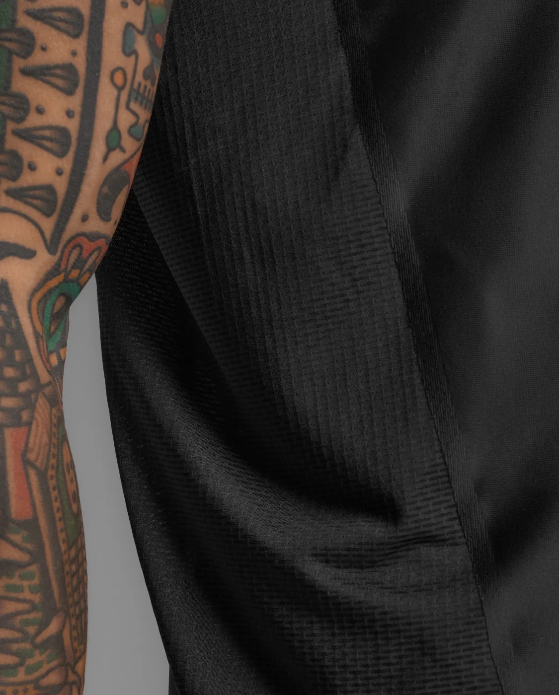 MR7375a_BLK-BRF_6_ljgvwa_result