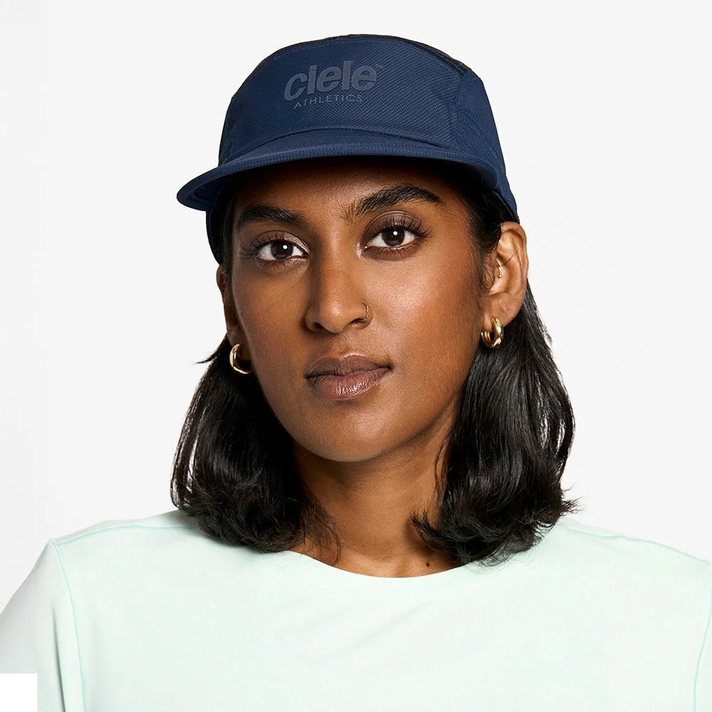 U-2-CA-0056-BL004_GOCap-Classic-Athletics-DeepSpace_D2_2025_STUD1_result