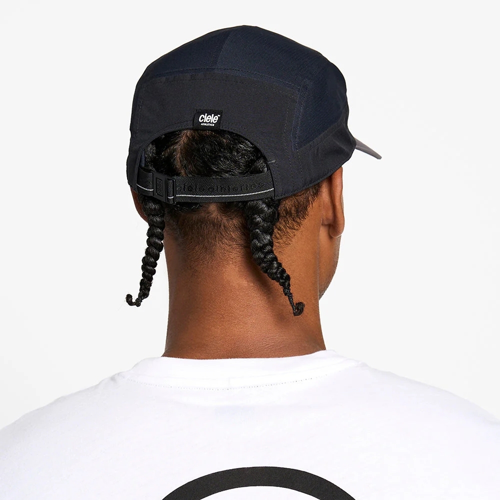 U-2-CA-0083-BK002_GOCapSC-Comp-Ccube-Whitaker_D2_2025_STUD3_result