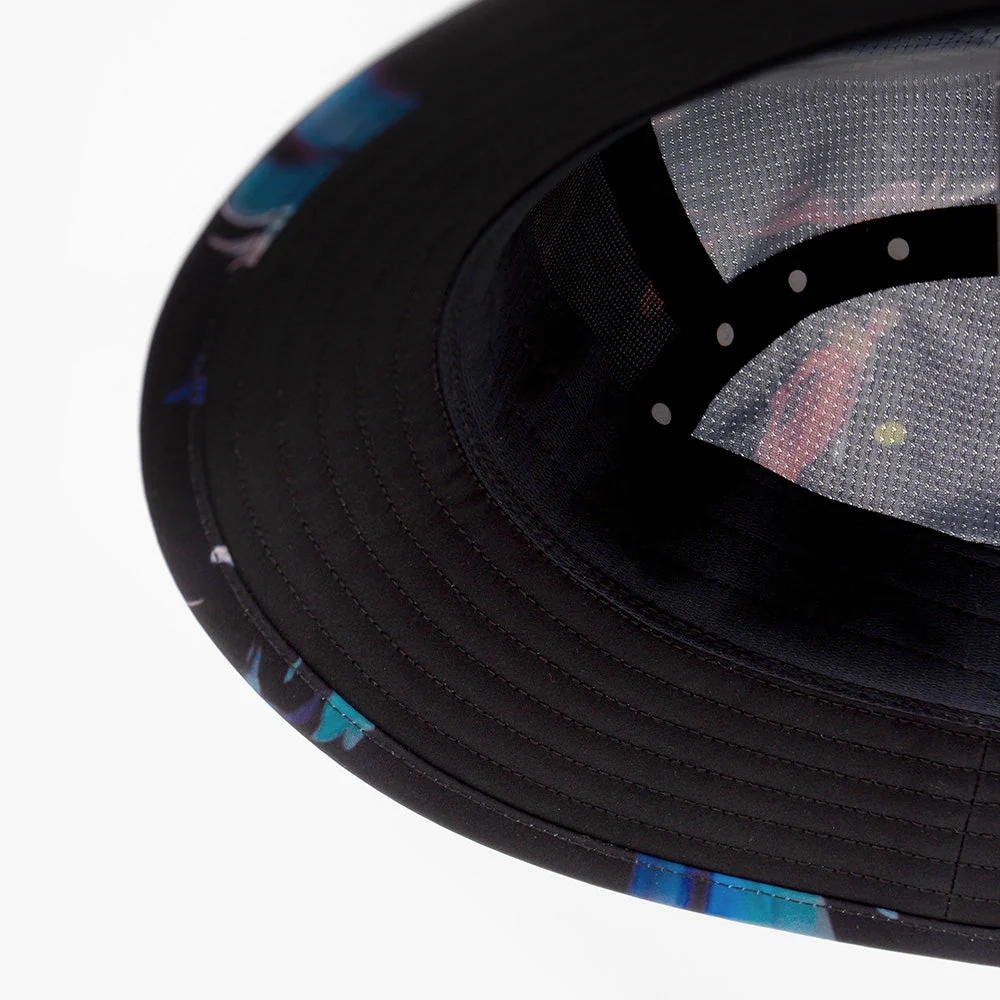 U-2-CA-0096-SNBK001_GOBucket-Comp-SummerNights-Nuit_D2_2025_UNDRL_result