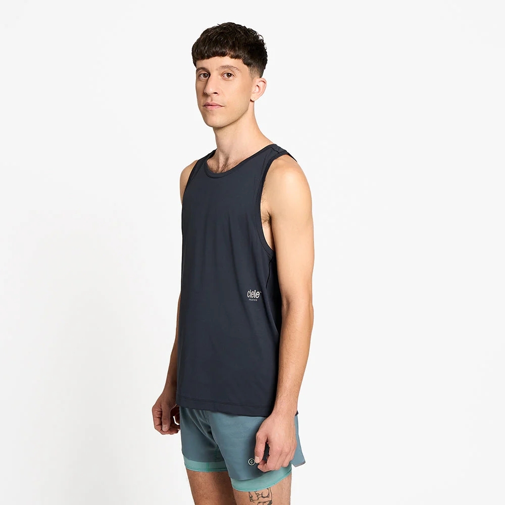 M-1-TT-0039-BK002_M-DLYSinglet-Shadowcast_D1_2025_STUD2_result
