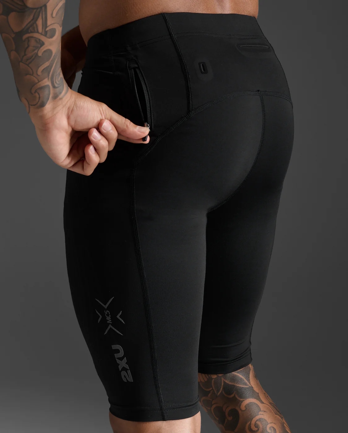 M LIGHT SPEED COMP SHORTS BLK BLK REFLECTIVE (3)