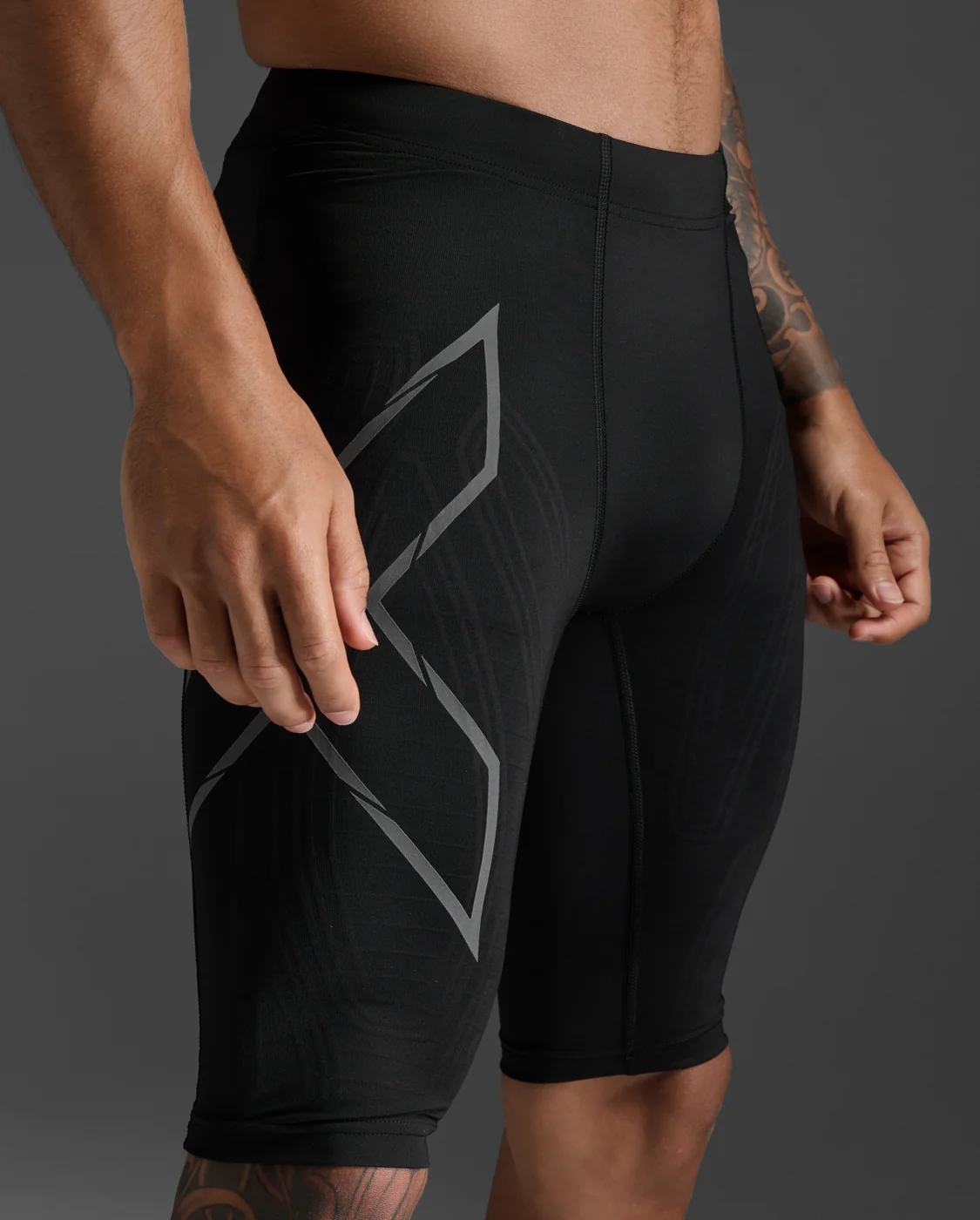 M LIGHT SPEED COMP SHORTS BLK BLK REFLECTIVE (2)