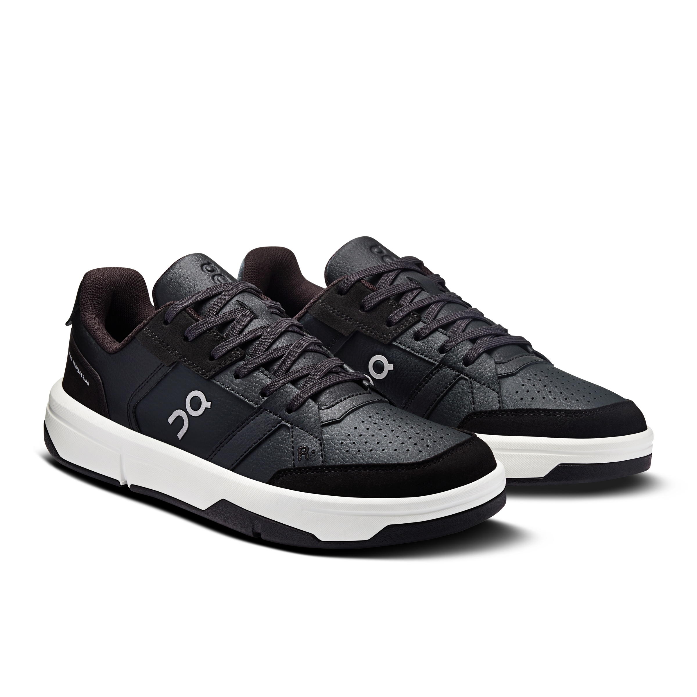 M THE ROGER CLUBHOUSE BLACK WHITE (5)