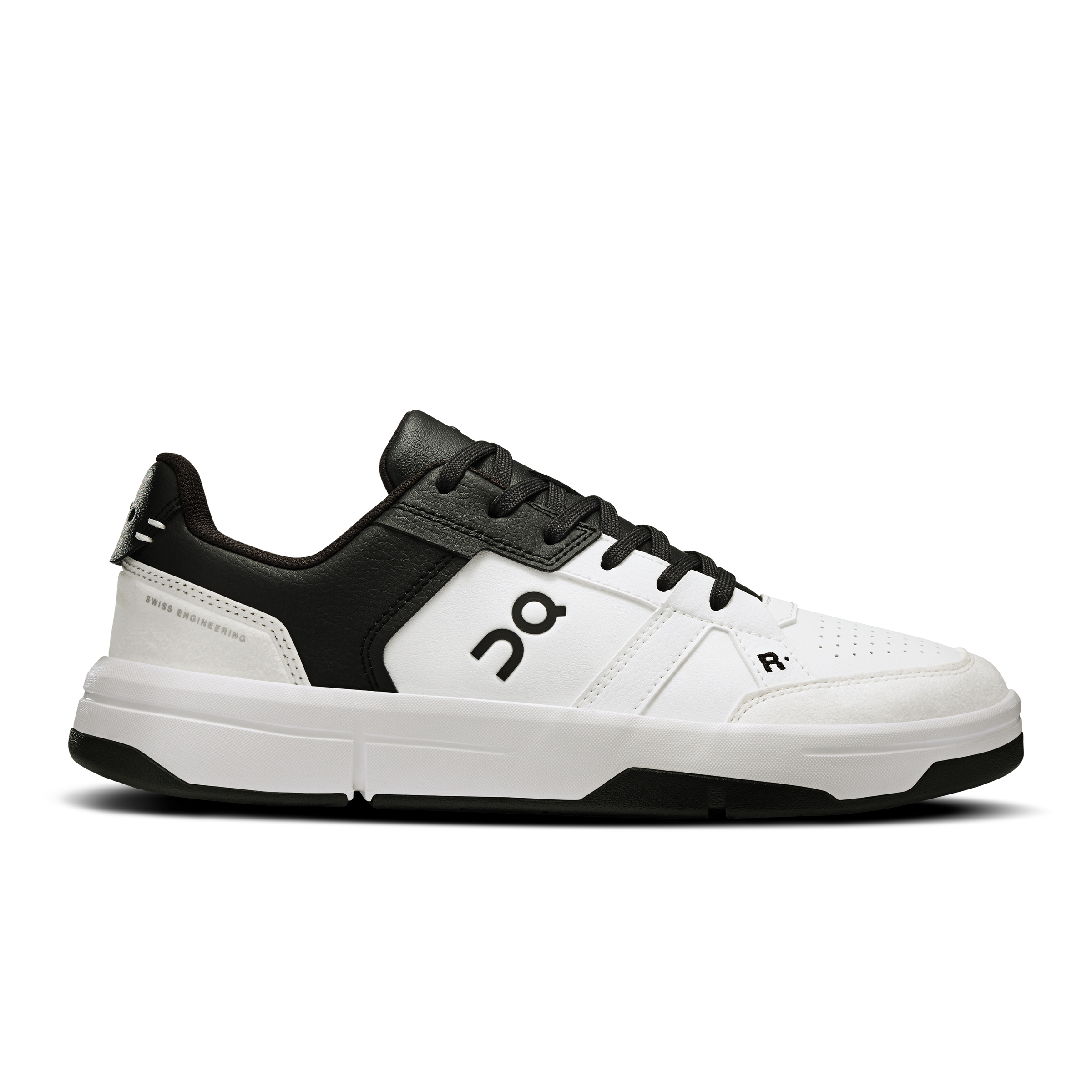 M THE ROGER CLUBHOUSE WHITE BLACK (1)