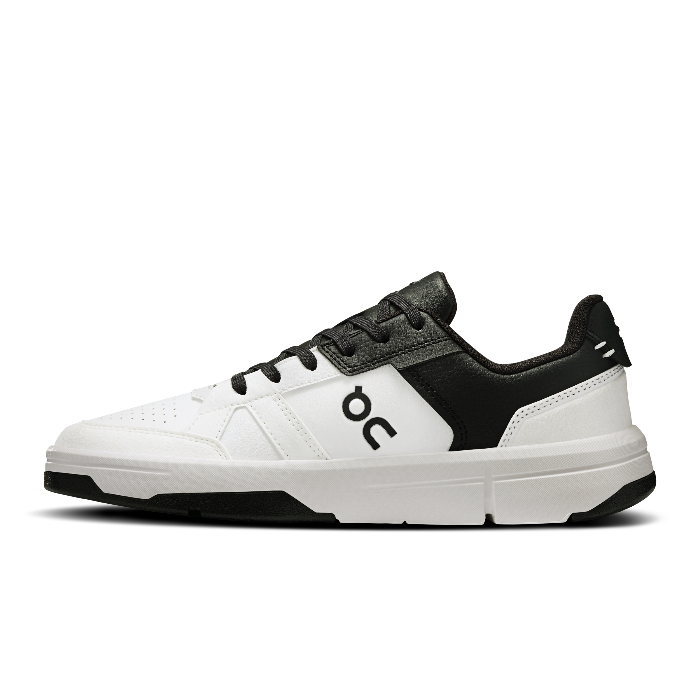 M THE ROGER CLUBHOUSE WHITE BLACK (3)