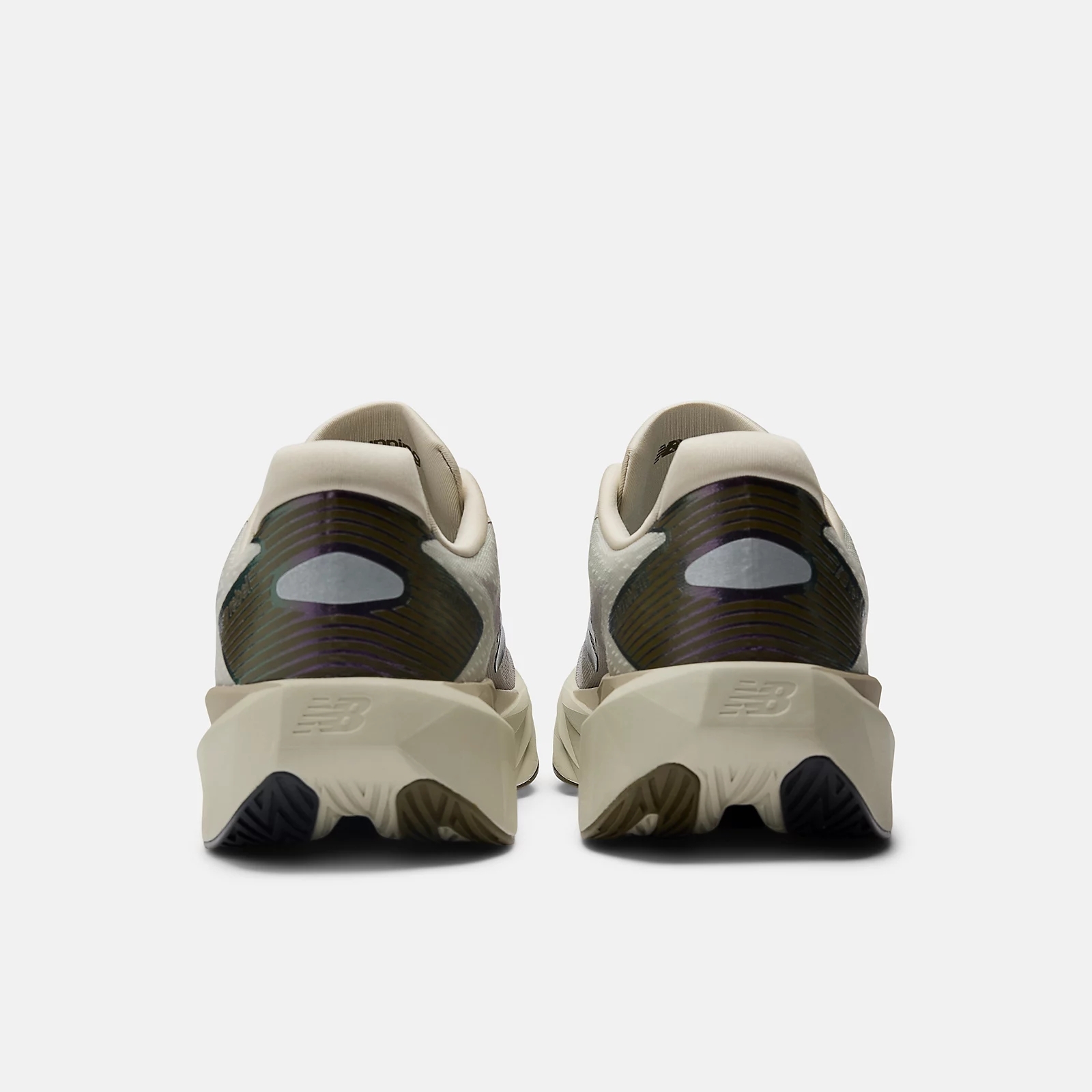 M REBEL V5 SHIPYARD ARID STONE SILVER METALLIC (6)
