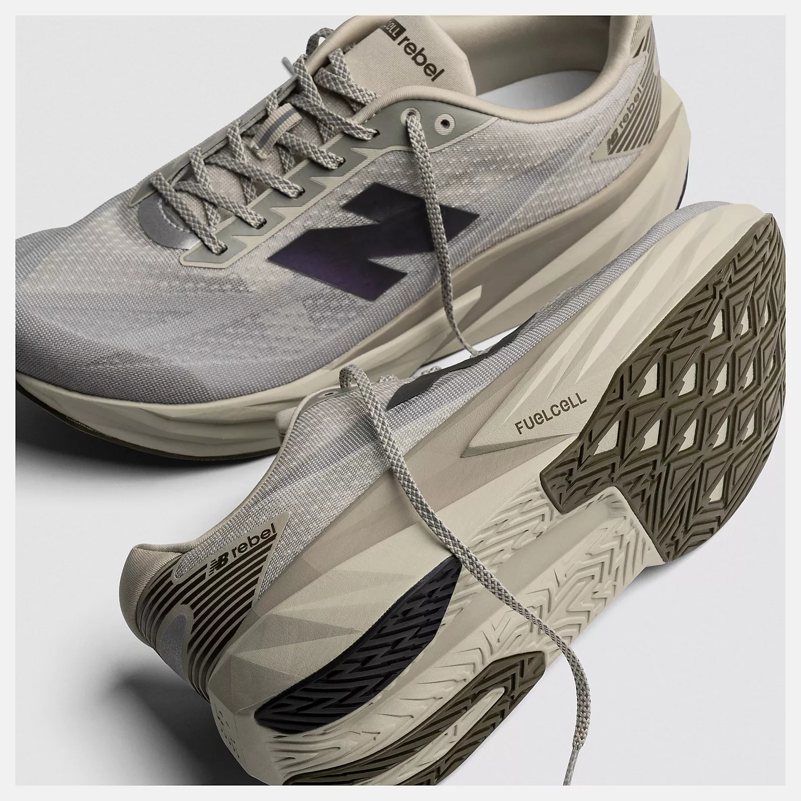 M REBEL V5 SHIPYARD ARID STONE SILVER METALLIC (7)