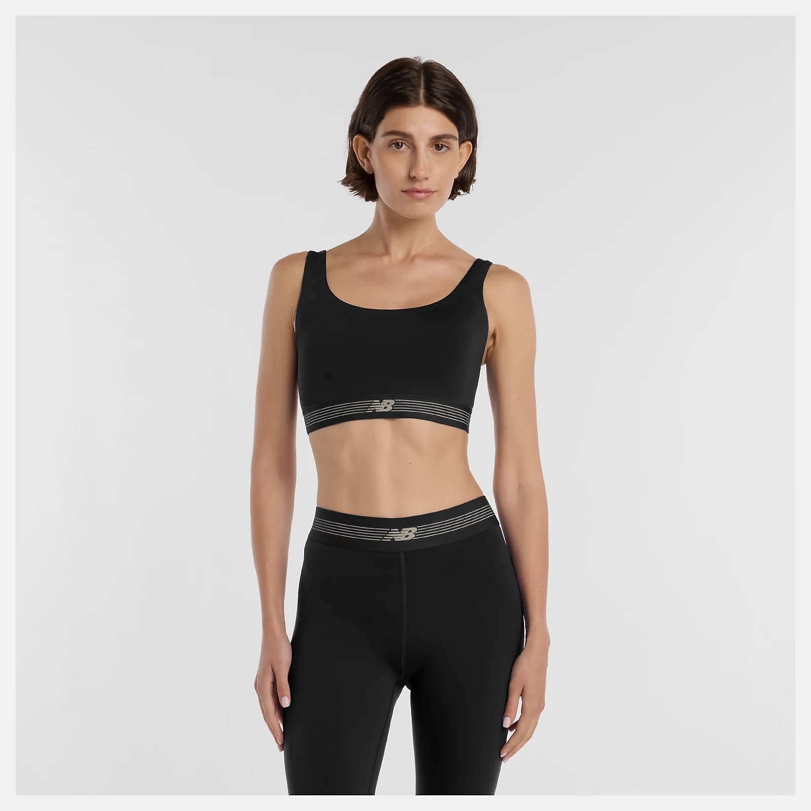 W AC TRAIN BRA BLACK (1)