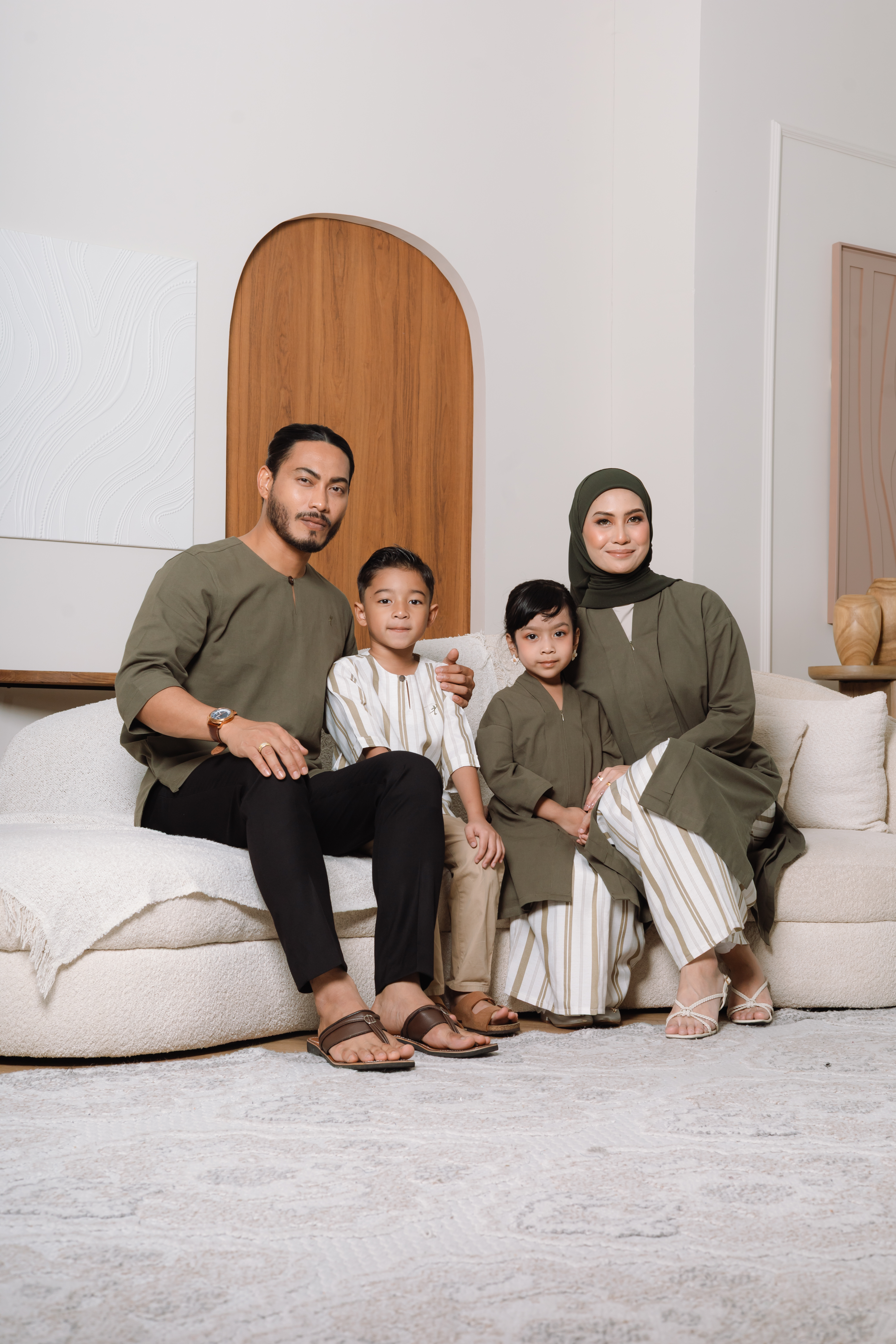 Shop Now | Lawana x Tampan 