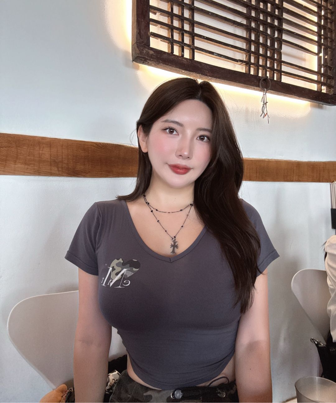 10040