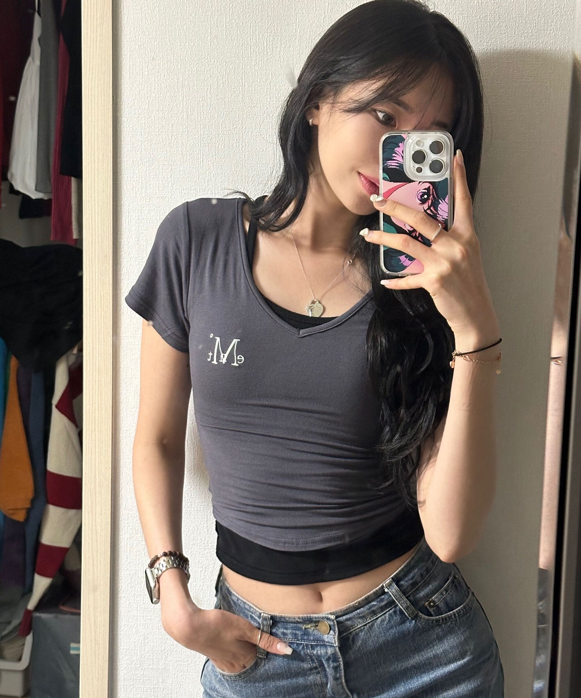 10050