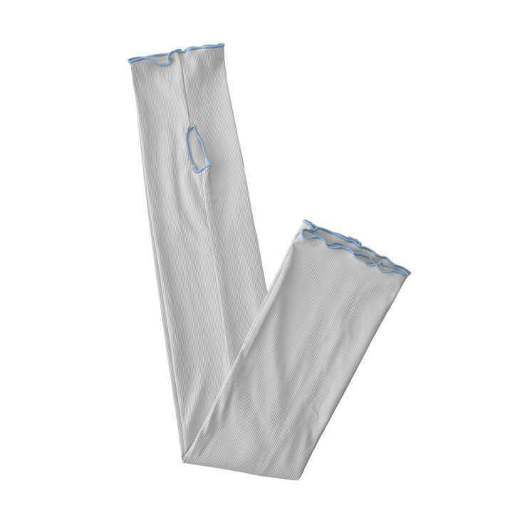 淺灰色