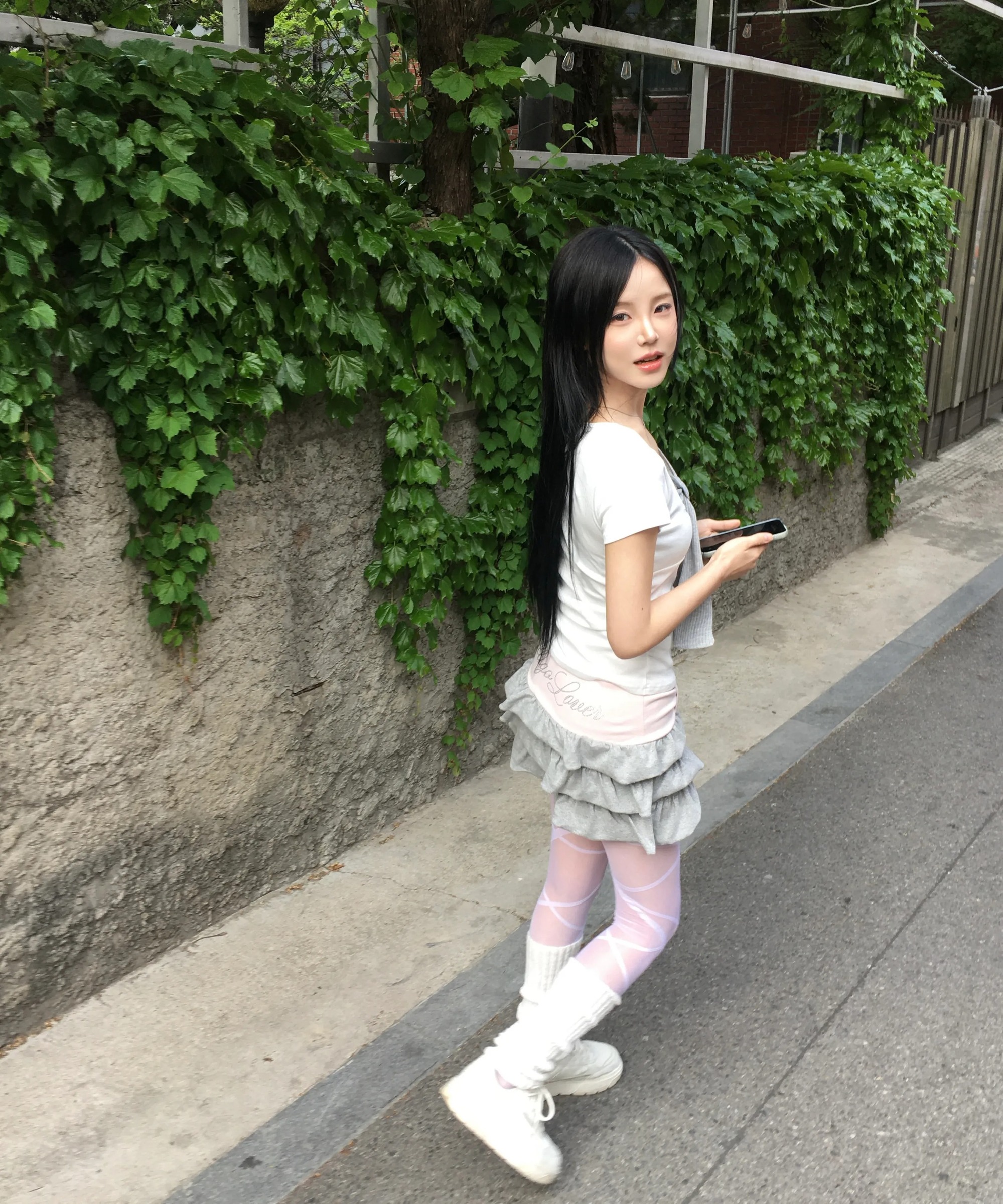 imgi_347_25580a9ff58141dca026adadc3766711