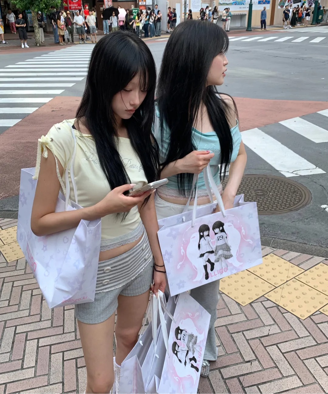 imgi_298_6ae9c19cb0a4407e9dd77f9017b7973c