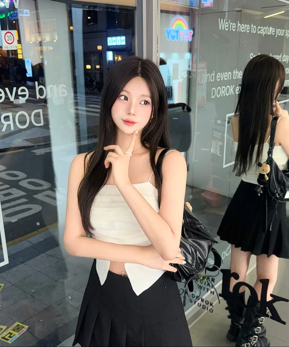 imgi_24_af51a7ce83704bc9a5e57b655c61cb06