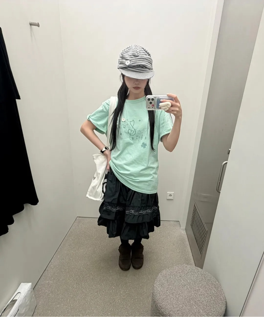 imgi_334_813ba7b28e794b4187f5c9457384b644