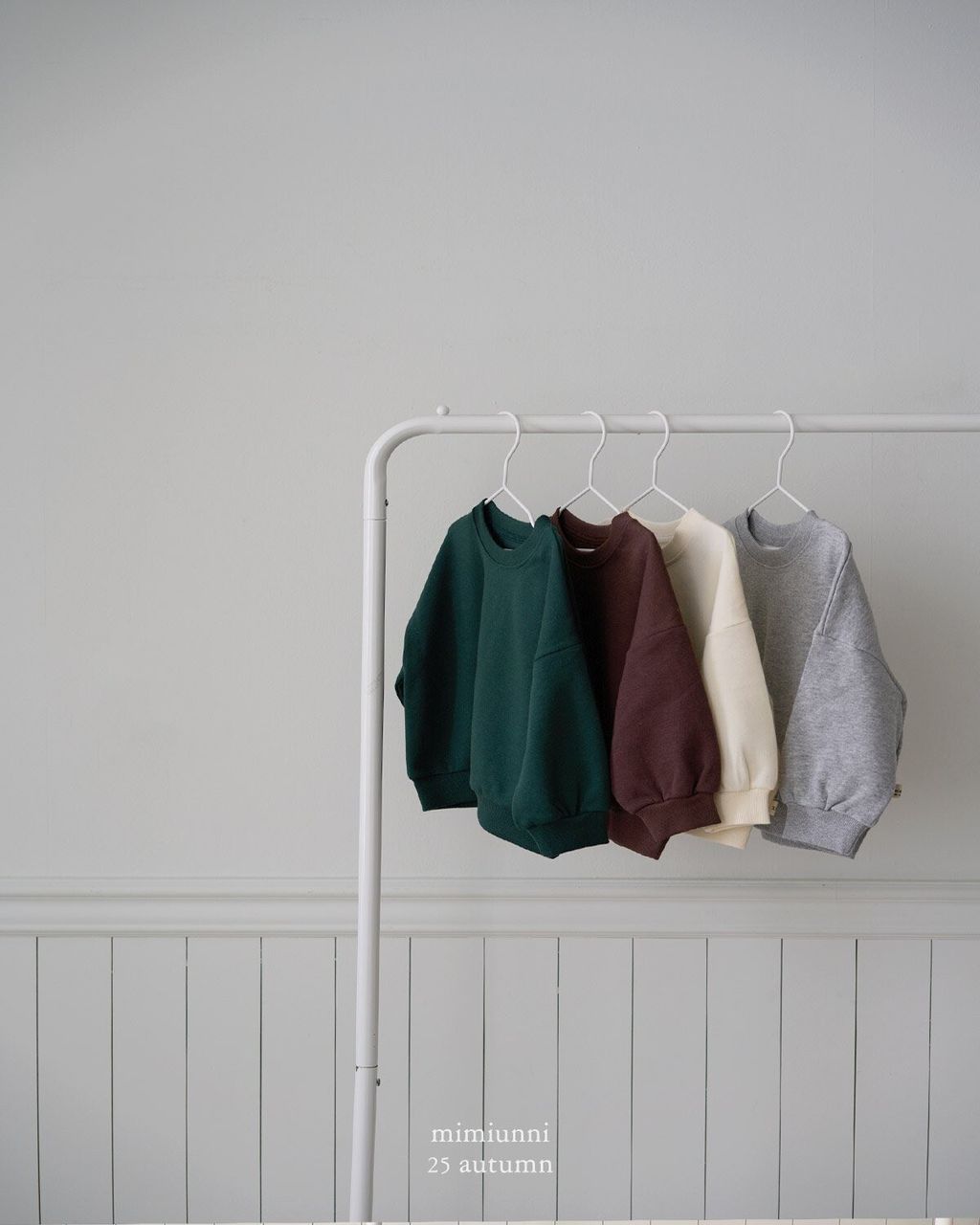 LINE_ALBUM_衛衣_250903_1