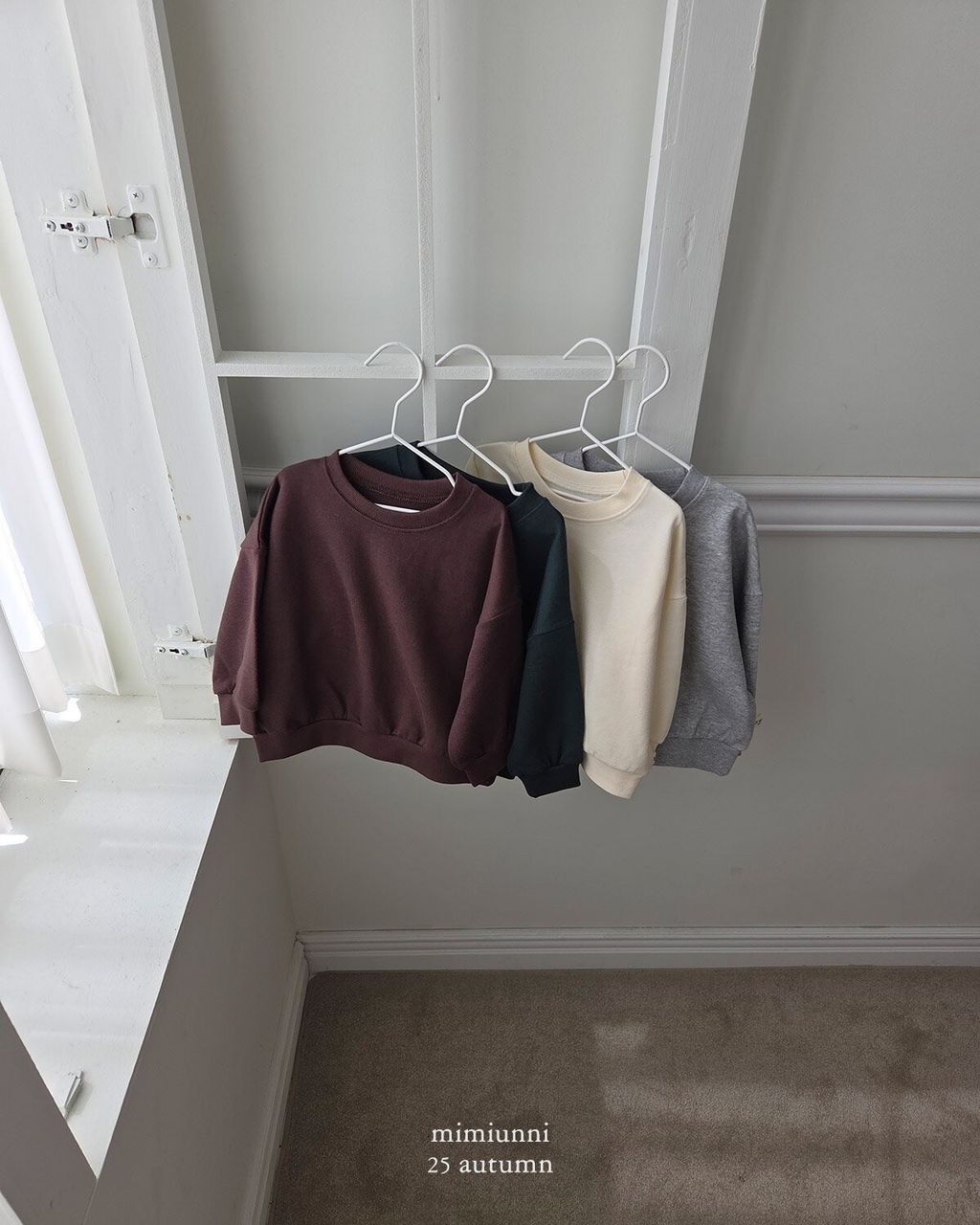 LINE_ALBUM_衛衣_250903_3