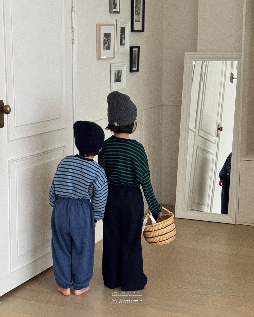 LINE_ALBUM_橫條紋T_250903_5