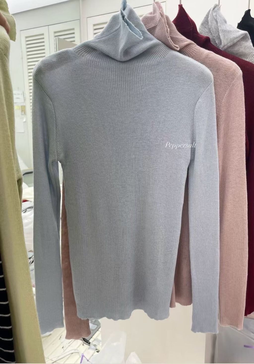 LINE_ALBUM_秋款女裝_250921_129