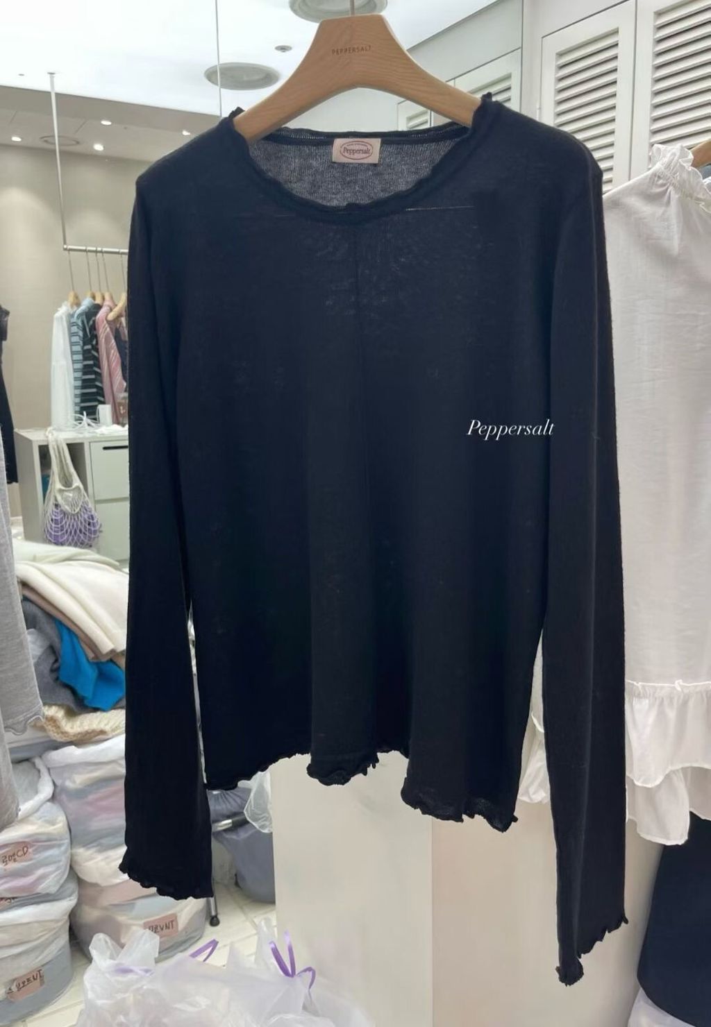 LINE_ALBUM_秋款女裝_250921_101