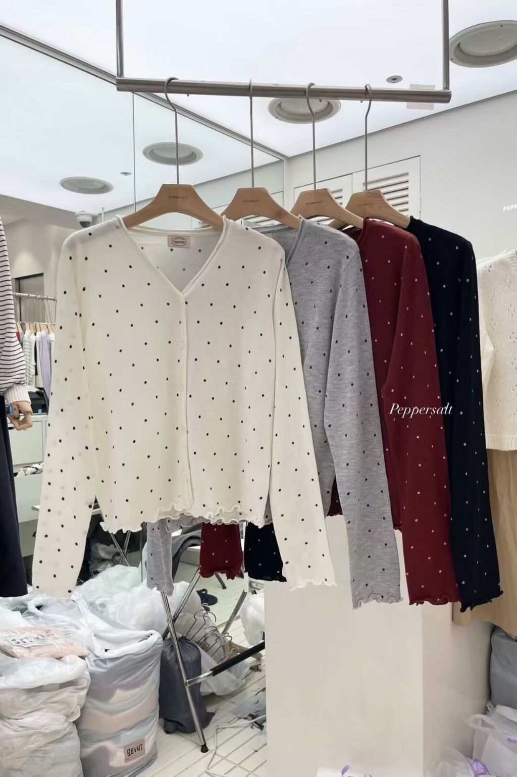 LINE_ALBUM_秋款女裝_250921_248