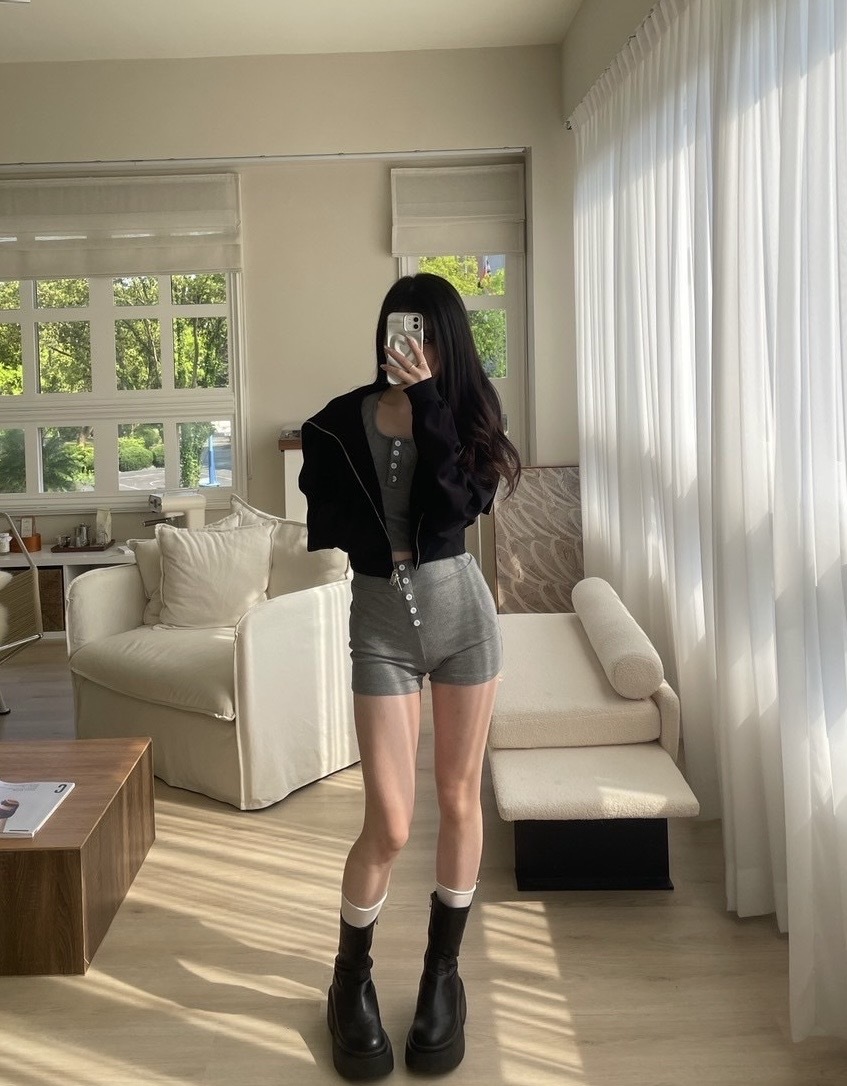 13706BA9-ADEF-4FB9-8549-A2DF71C9DA45