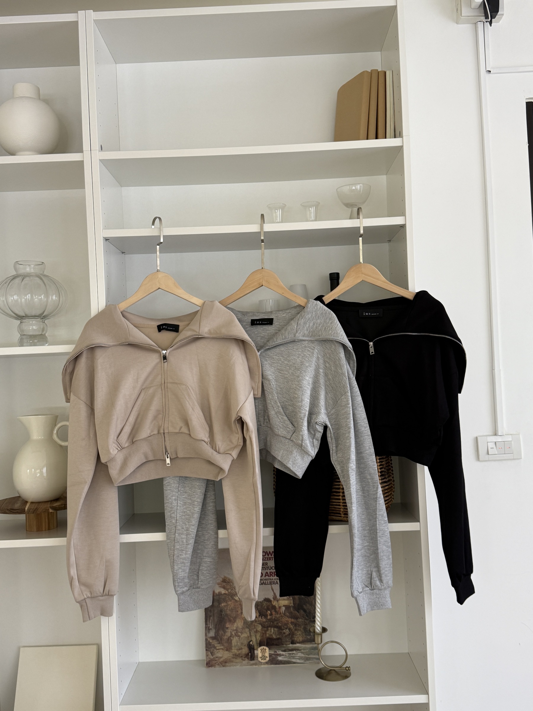 9758E50A-BCDA-4758-B966-F178737EE0A9