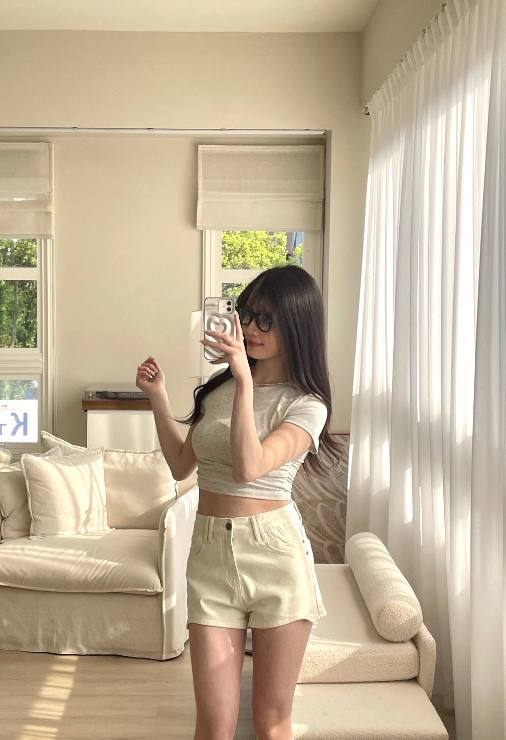 AC5E2C74-93AB-46E2-A44F-90762A35F3A0