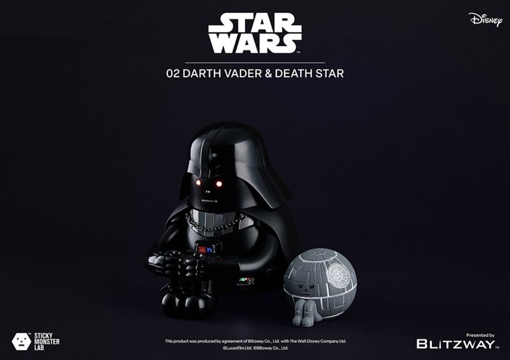 03 DARTH VADER and DEATH STAR