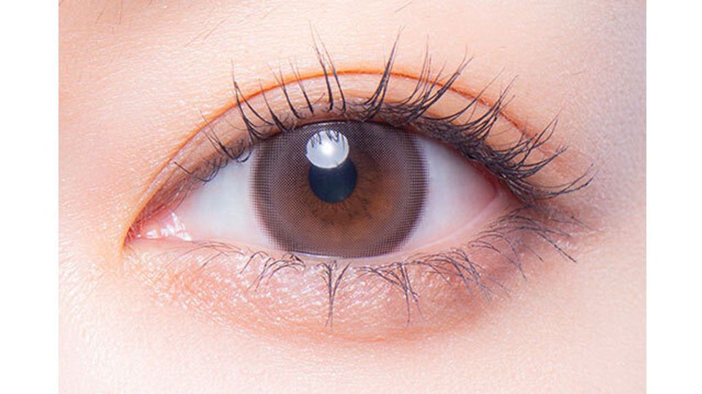 thum_640x360_eye