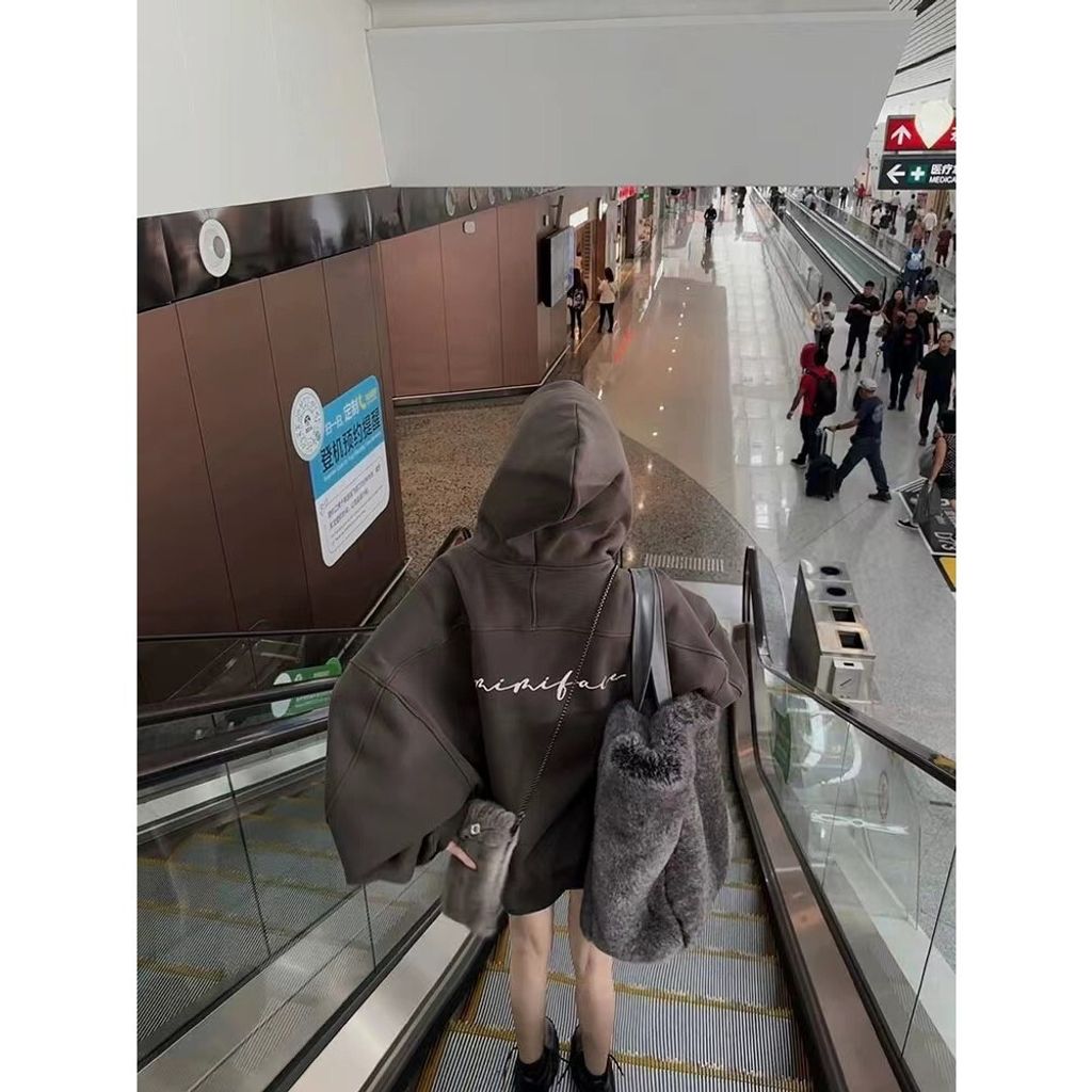 sg-11134201-7renq-m28i8lby4kut7b