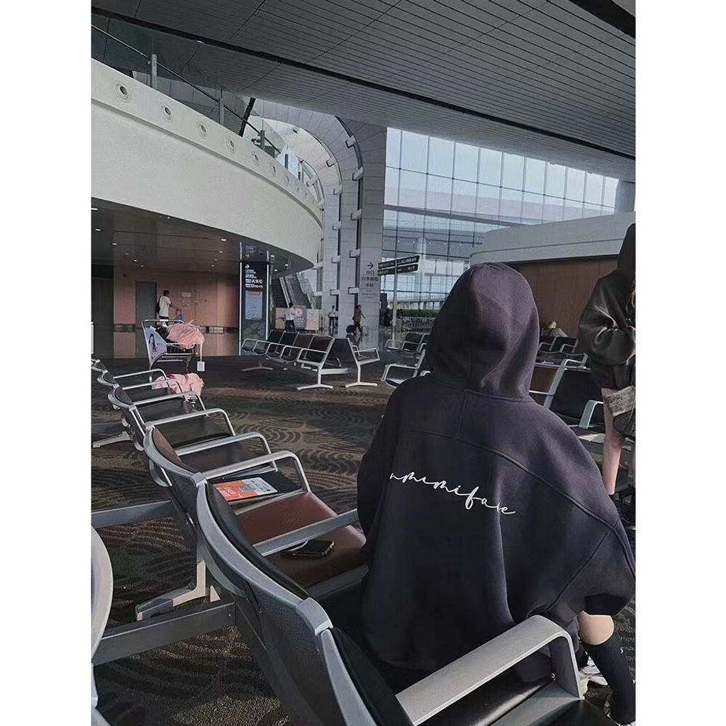 sg-11134201-7reqh-m28i8na59v5kae