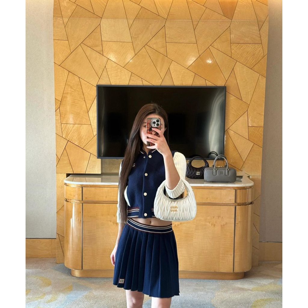 tw-11134207-7rash-m2po3gaw2f7vee