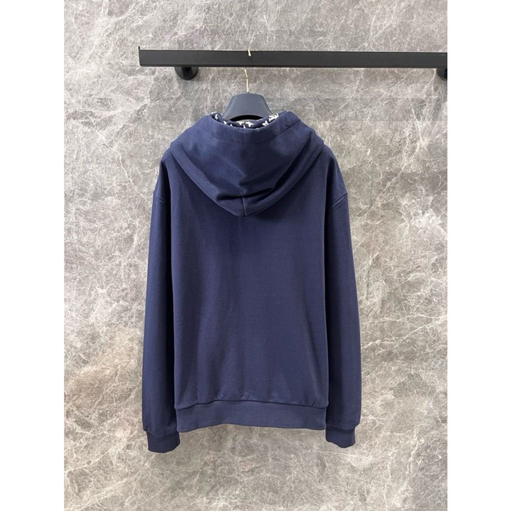 tw-11134207-7rasa-m2qzsb7uw9e39d