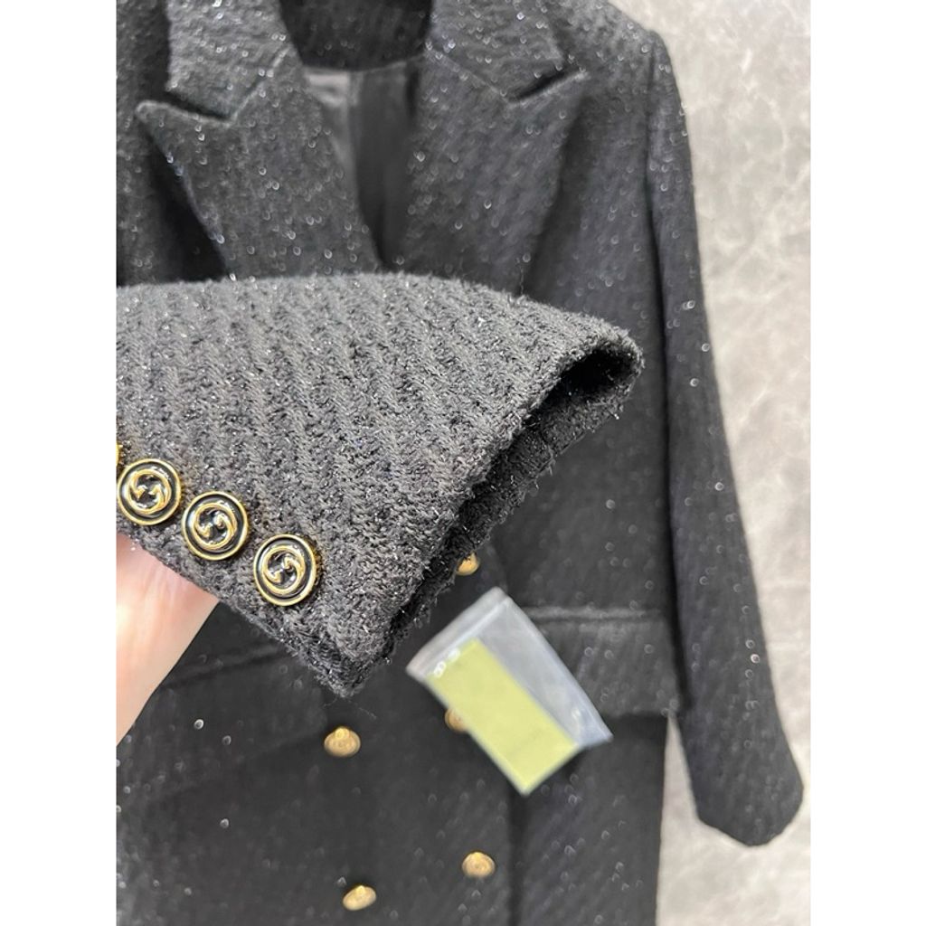 tw-11134207-7rash-m2jzvba6wufue2