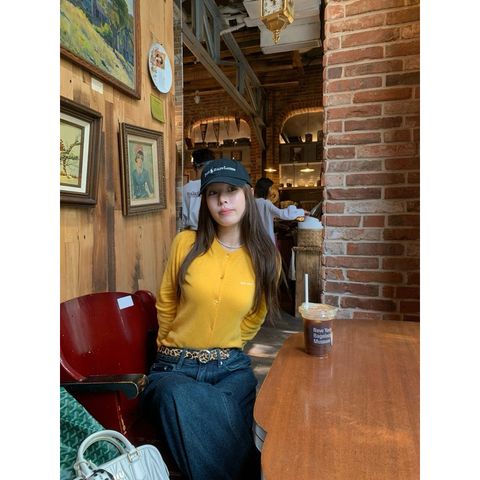 tw-11134207-7rasb-m2m16w6xi4q389