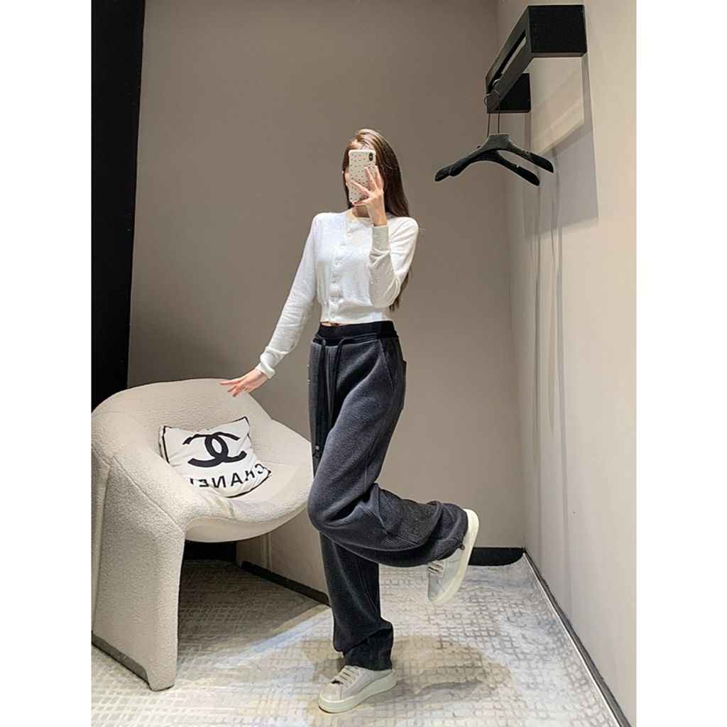 tw-11134207-7rasd-m2rqox5fbo17c3