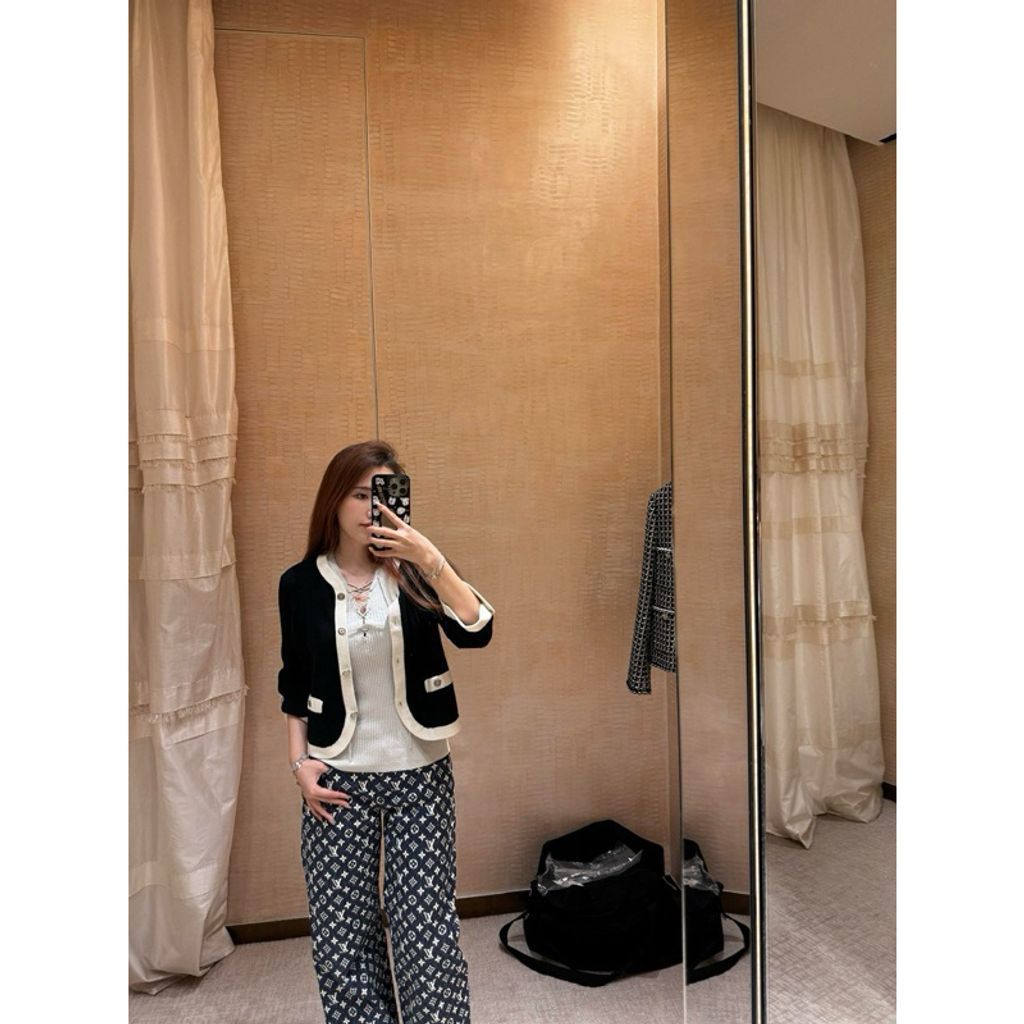 tw-11134207-7ras8-m2qxdh1rs6zv23