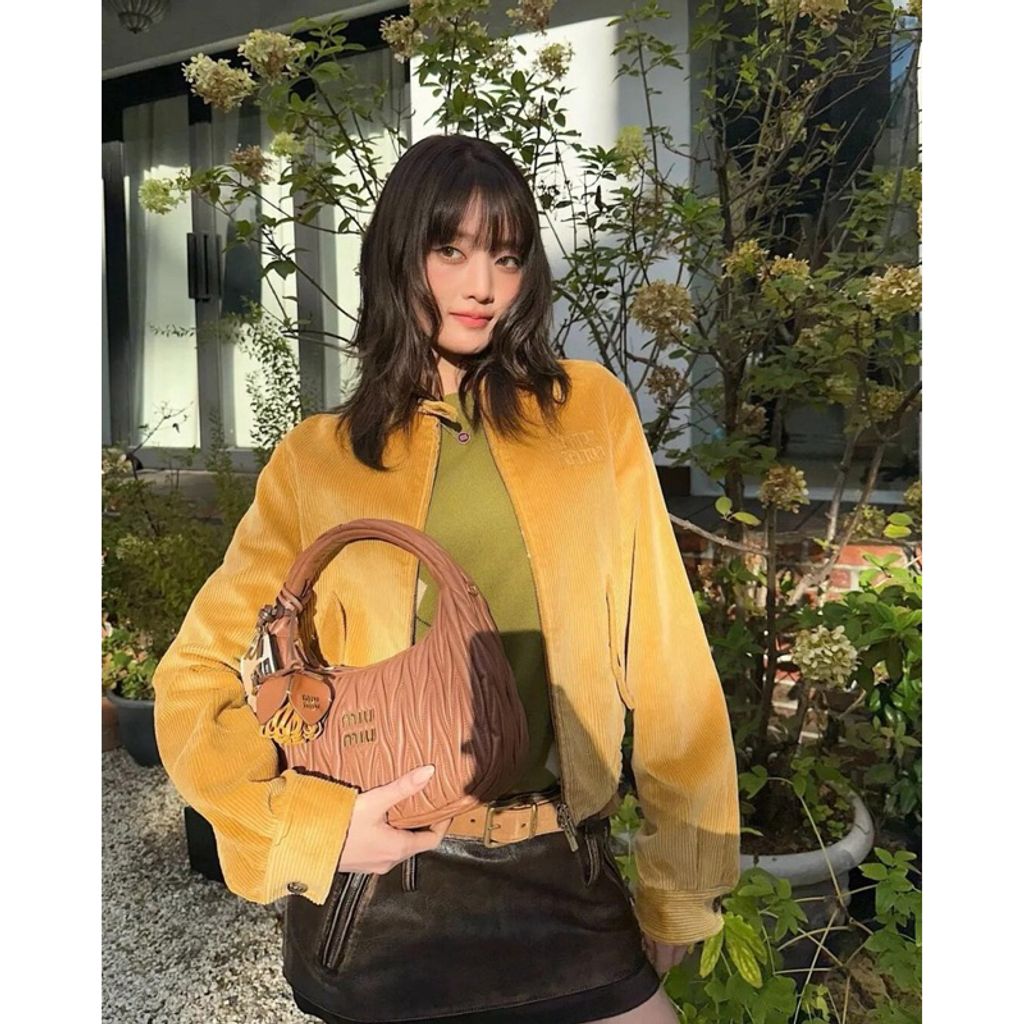 tw-11134207-7rasi-m2l67g4ouc9790