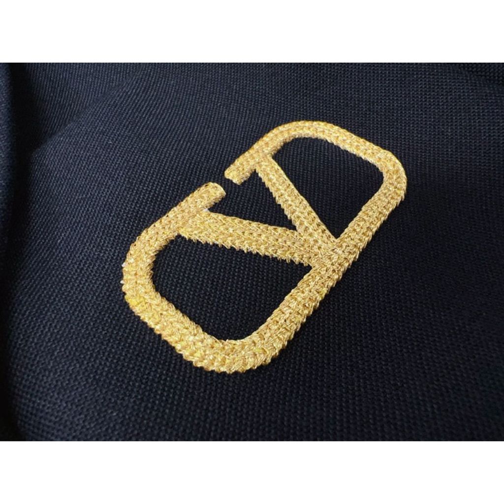 tw-11134207-7rasj-m2jwyrsk7glh76