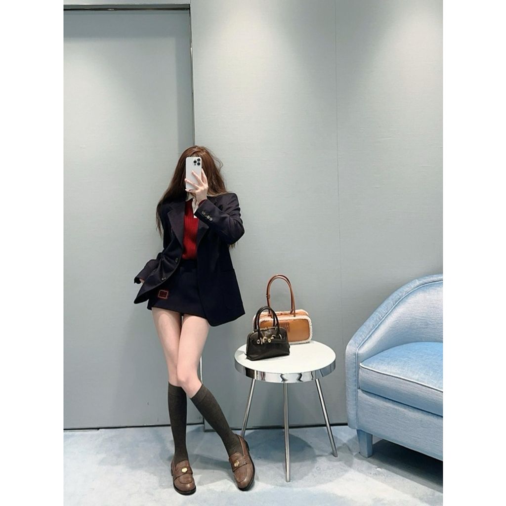 tw-11134207-7rasl-m2sbjgiy7i4r7a