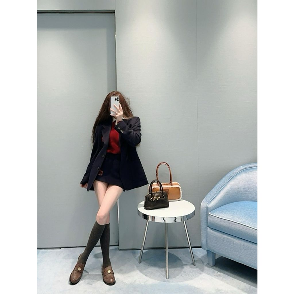 tw-11134207-7ras8-m2sbjgixs1uz24