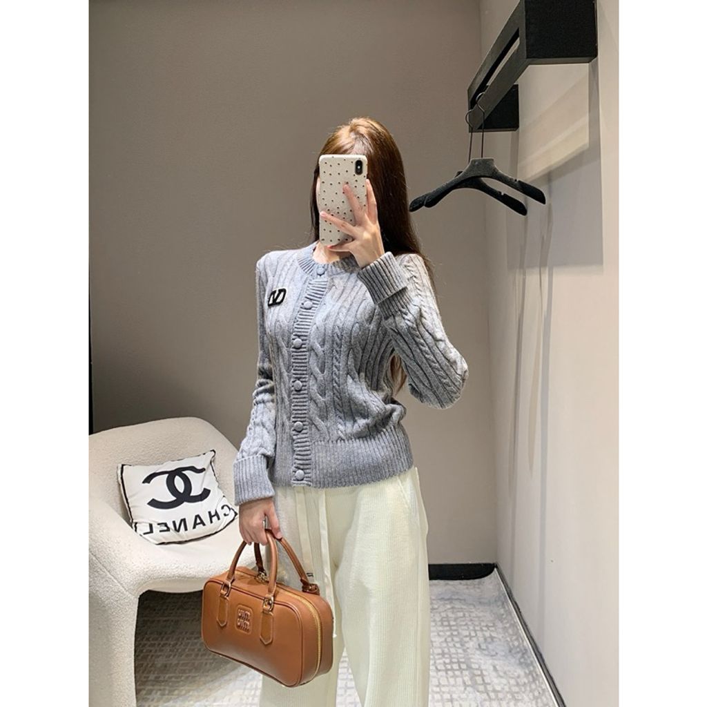 tw-11134207-7rasa-m2ttl9jp39usef