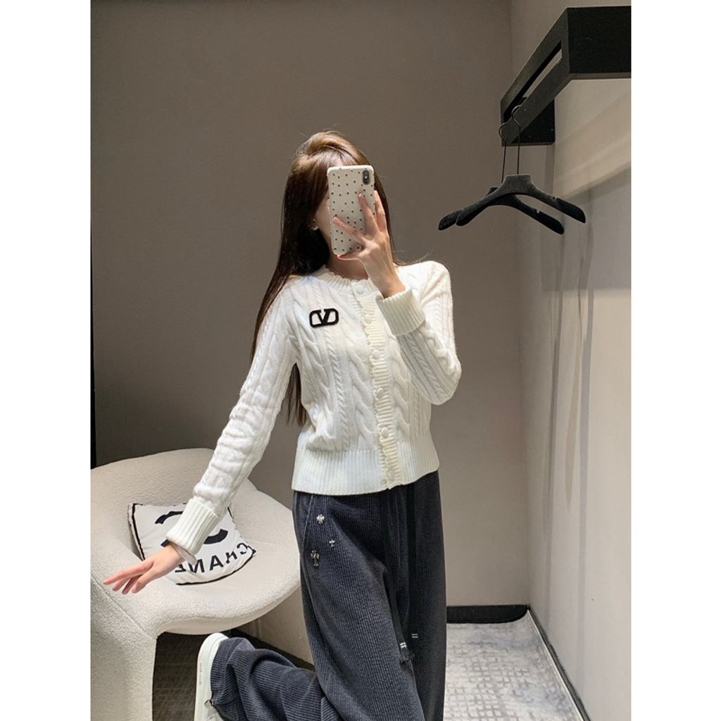 tw-11134207-7ras9-m2twrdqdndlwfc