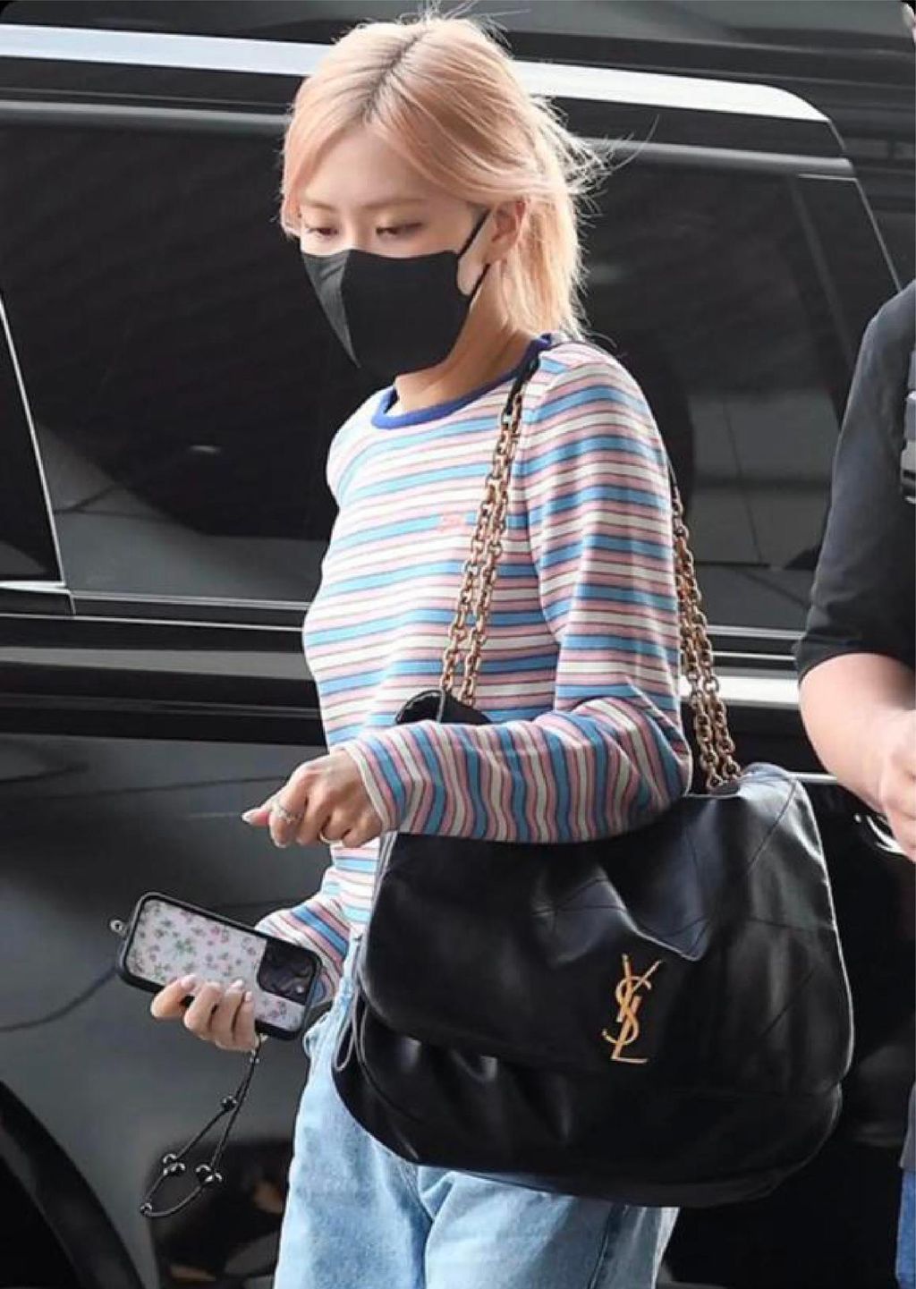 8083f5d9-a951-4b98-ae6c-8da90909c603