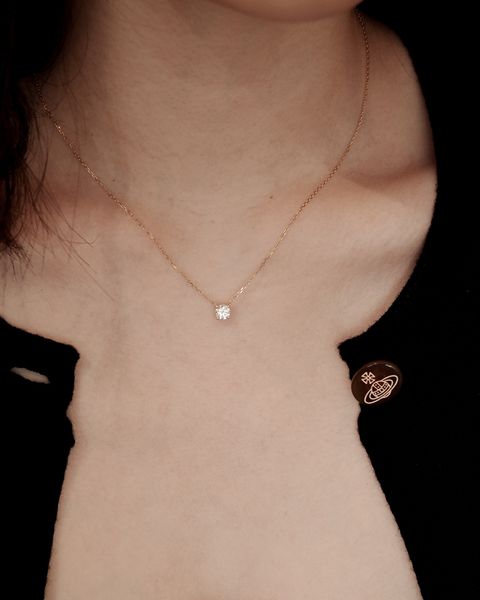 Esmé Round